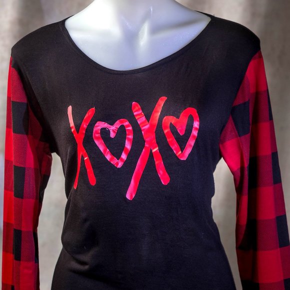 NWT  ❤️Black & Red Buffalo Check 'XOXO' Long-Sleeve Tee - 2X - Picture 3 of 4